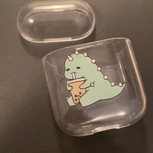 Dini drinking boba airpod case